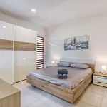 Spacious Lägenhet
