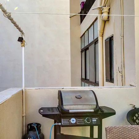 Spacious Apartment Sliema