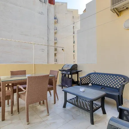 Apartment Spacious